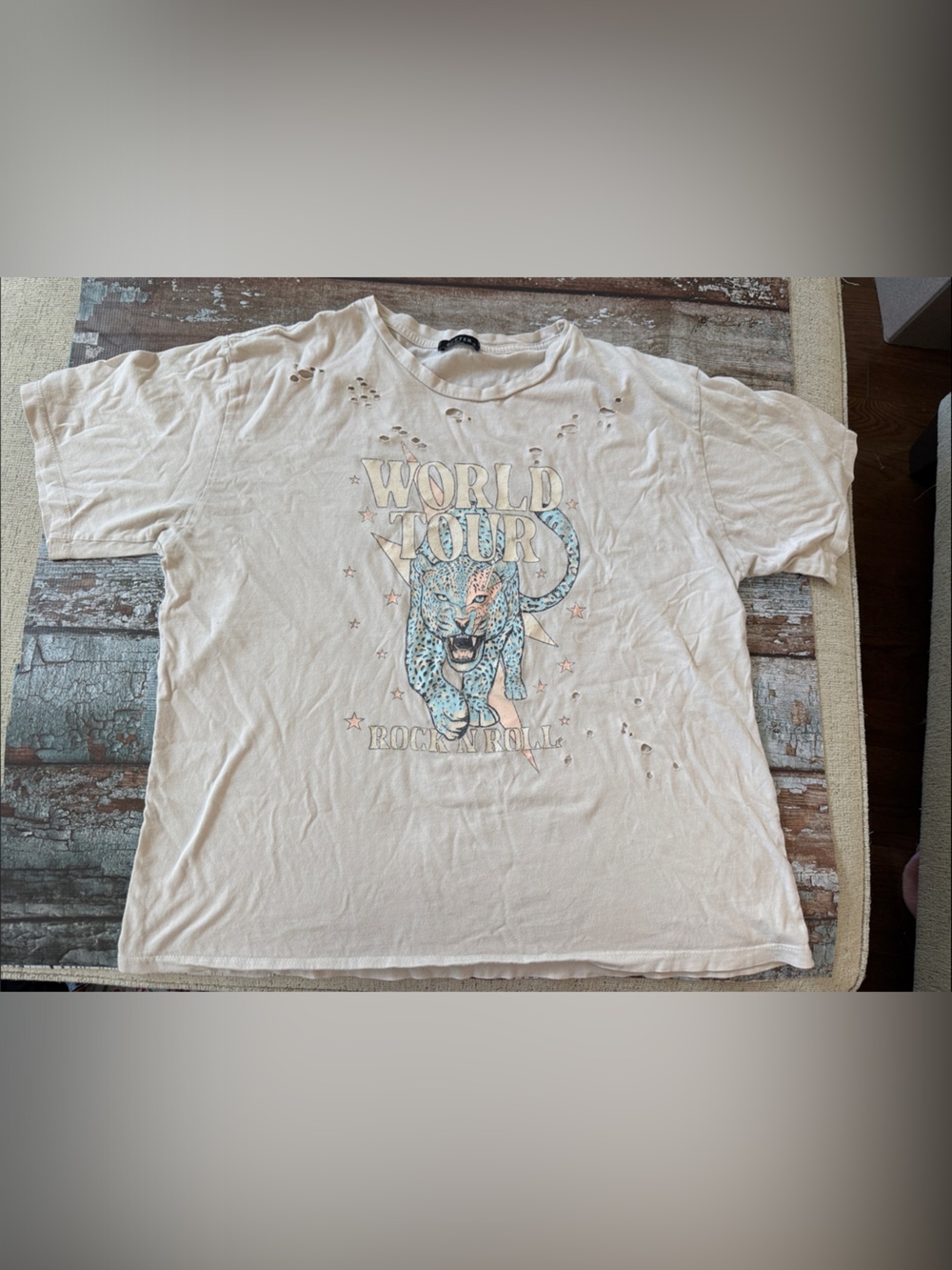 Unisex beige Def Leppard tee size xl